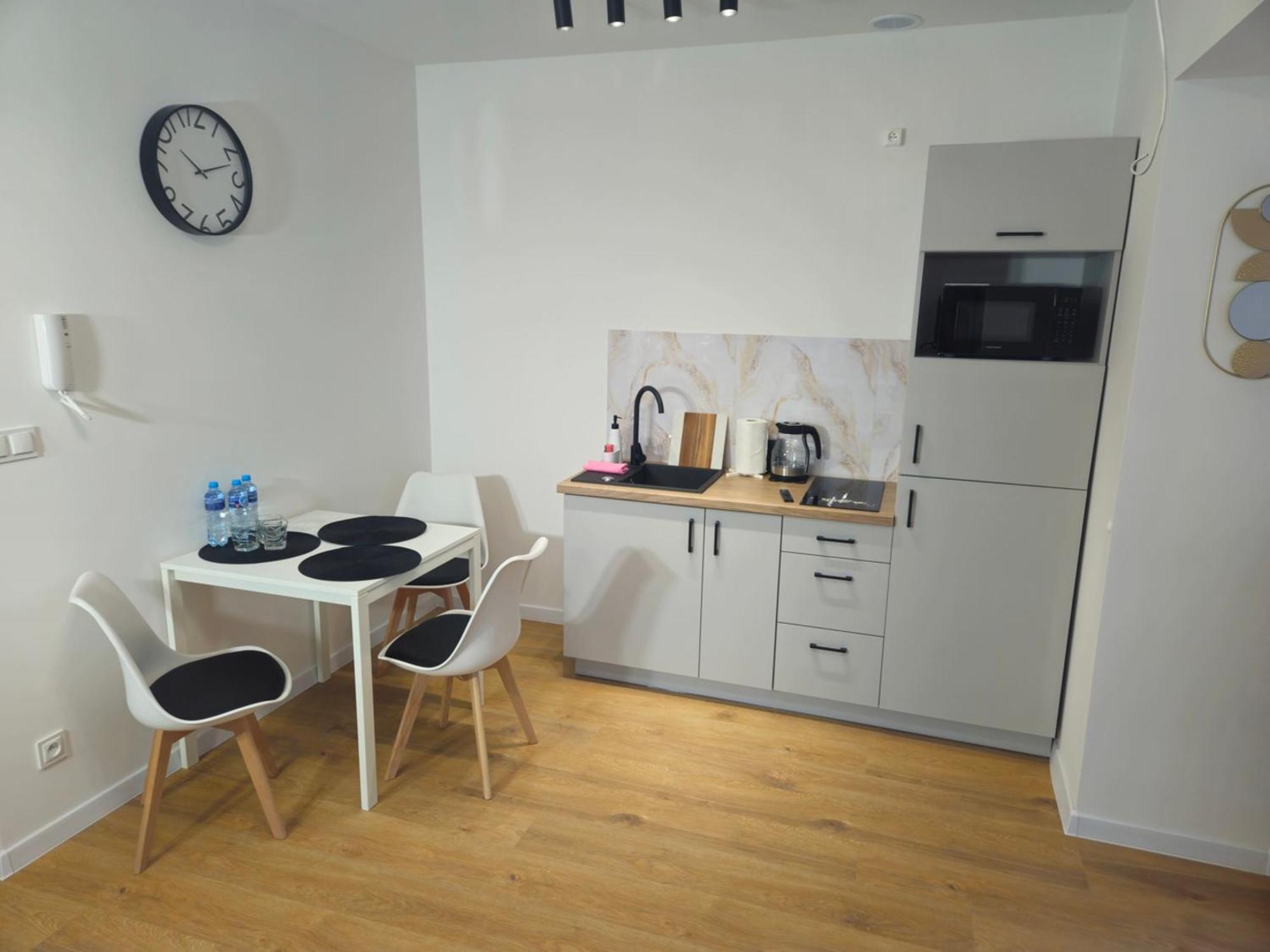 شتشيتسين Apartamenty Modra Free Parking المظهر الخارجي الصورة